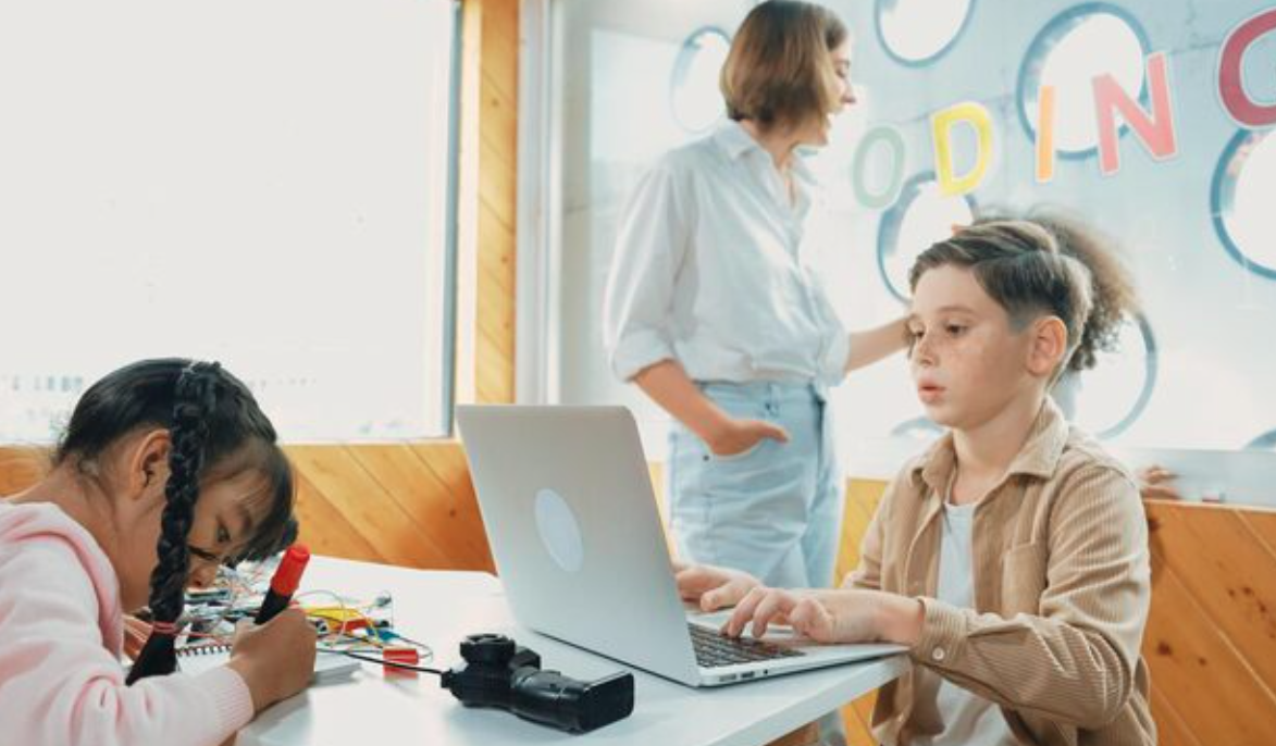 Building Bonds: How Christian Private Schools Foster a Sense of Community