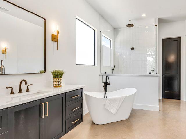 Bathroom Upgrade Problems - Improve Function Without Overspending Money